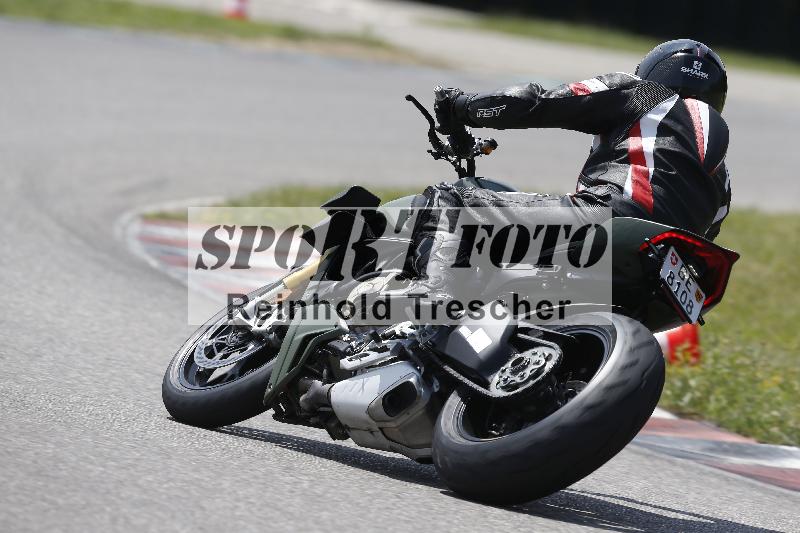 /27 12.06.2025 Ducati Schweiz Trackday Warmup  ADR/gruen-vert/28